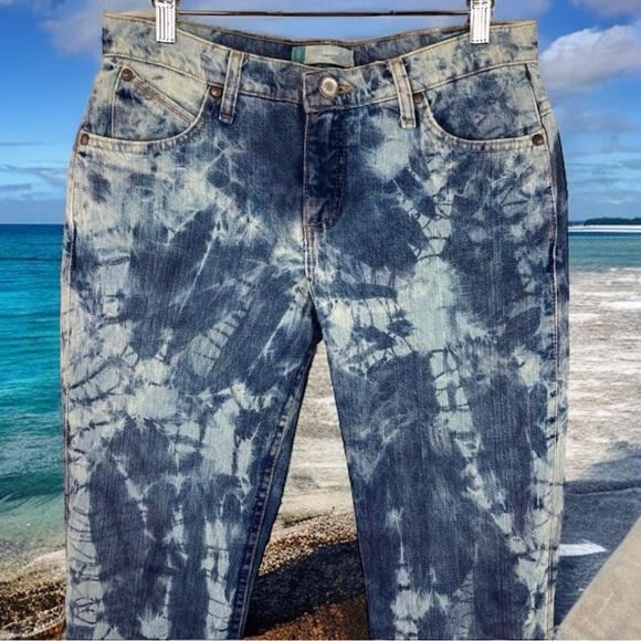 Good Treasures Custom Reverse Tie Dye Wrangler Cash Jeans Size 7/8 - Picture 3 of 16